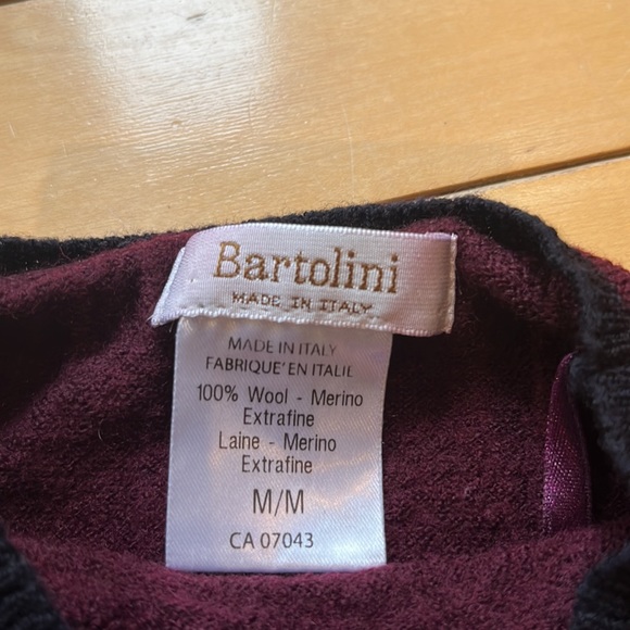 Girls Bartolini sweater size M - Picture 2 of 5